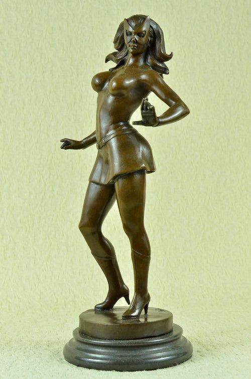 100% Solid Bronze Cat Woman Figurine Comic Marble Base Sculpture Home Decor