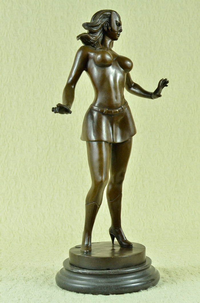 100% Solid Bronze Cat Woman Figurine Comic Marble Base Sculpture Home Decor