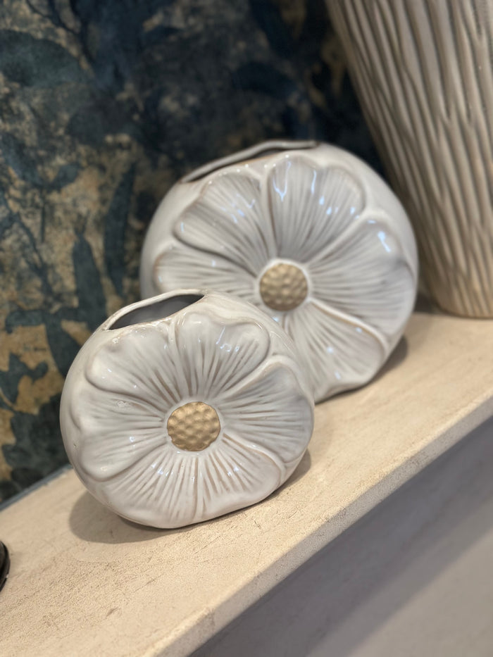 Daisy Vase|Choice of two Sizes