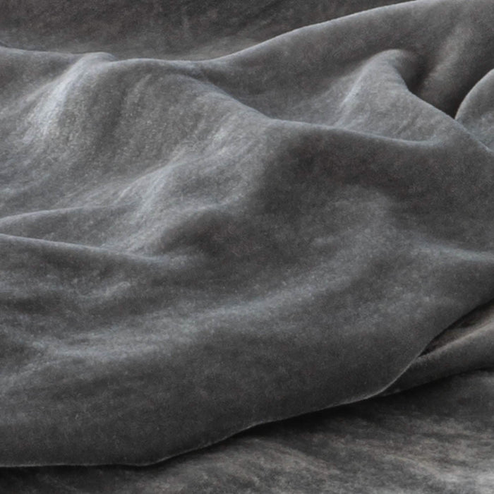 Shadow / Small Throw (50 x 70" | 125 x 180 cm)