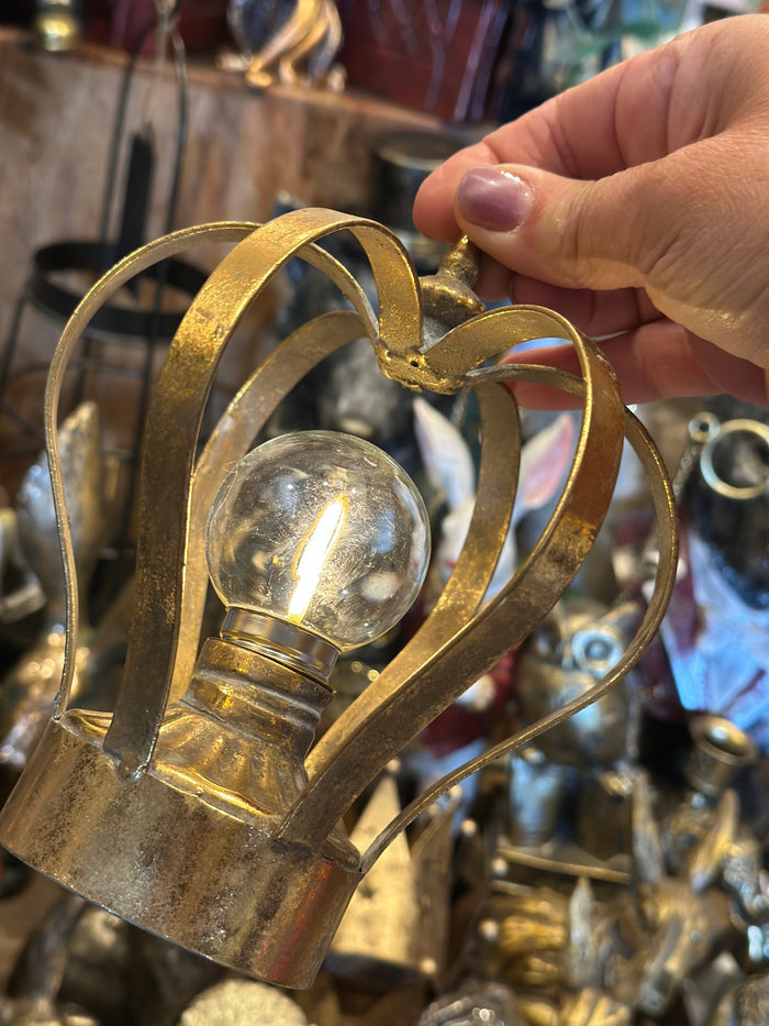 Gold Metal  Crown Light