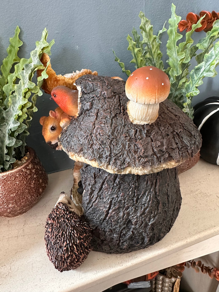 Gorgeous Log Decorative House with Squirrel Robin and Hedgehog