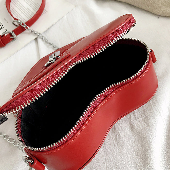 Gothic Style Heart Shaped Chain Wallet Bag