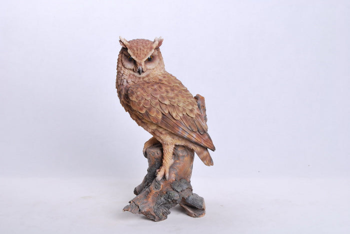 Great Horned Owl on Stump Statue HI-LINE GIFT LTD.