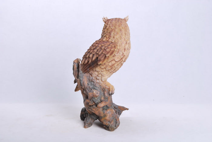 Great Horned Owl on Stump Statue HI-LINE GIFT LTD.