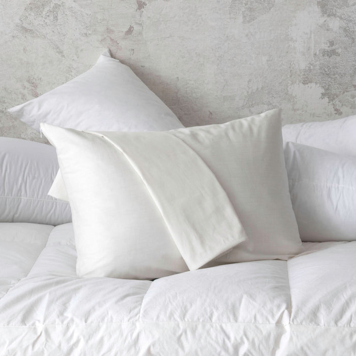 ION Pillow Protector