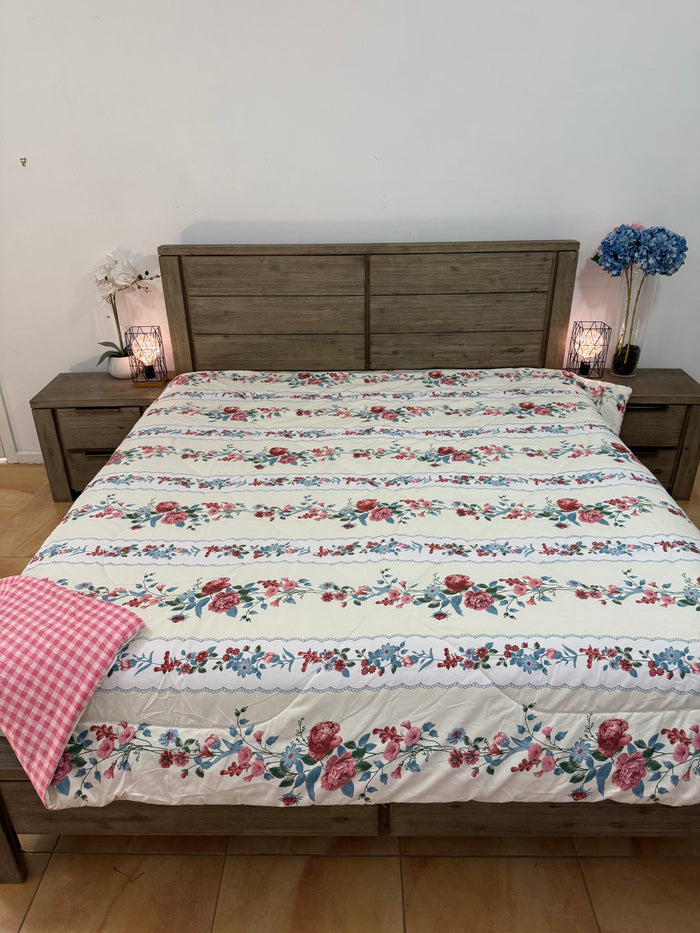 King COMFORTER IN GLACÉ COTTON