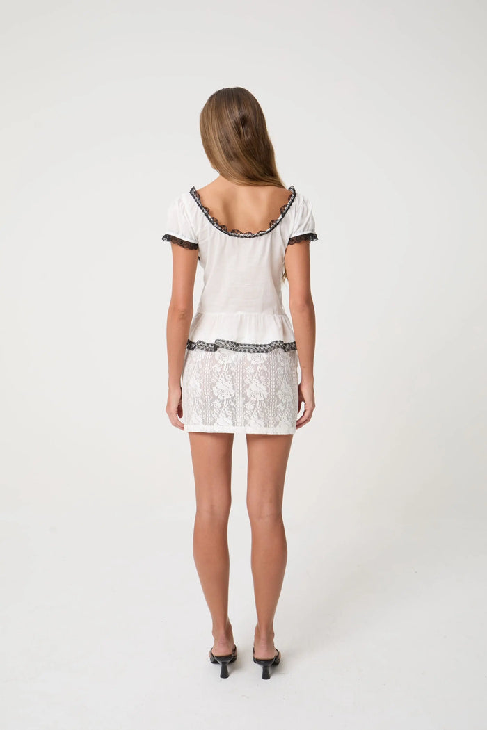 MILA TOP - Love McNicoll