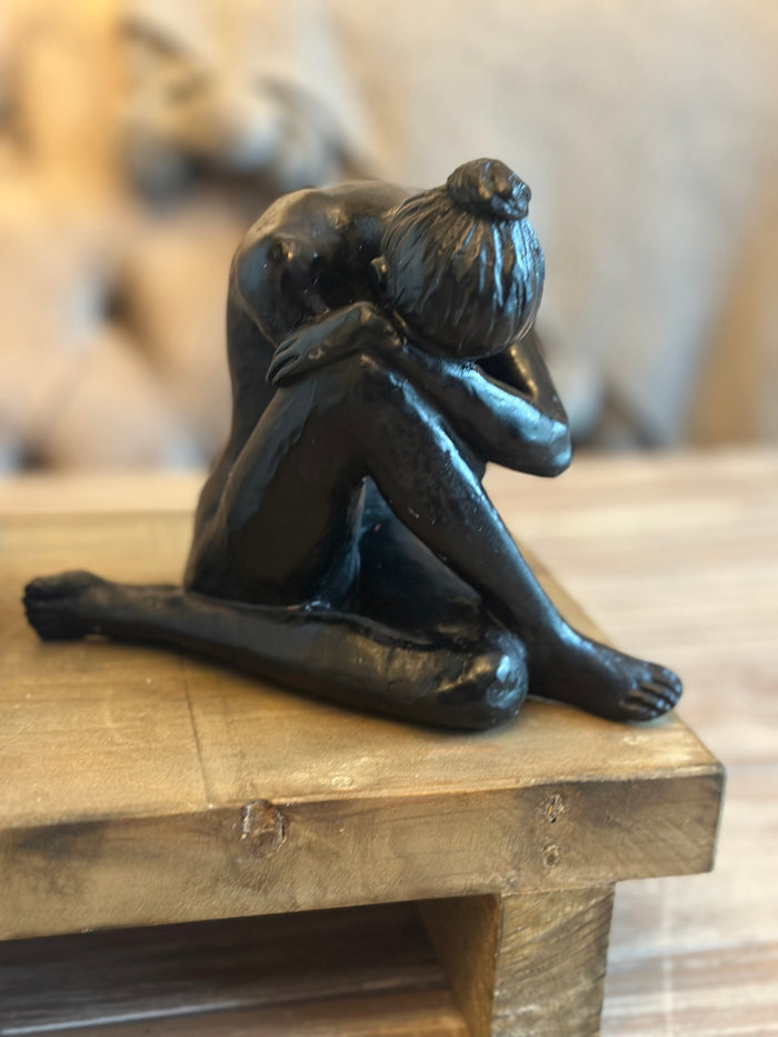 Sitting Lady Sculpture Ornament