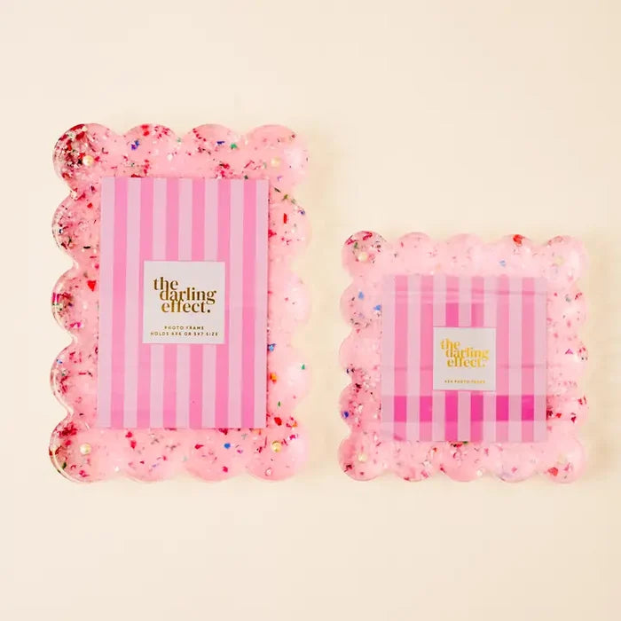 Square Scalloped Acrylic Frame