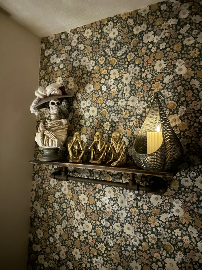 Stunning Gold Metal Teardrop Shaped Lantern