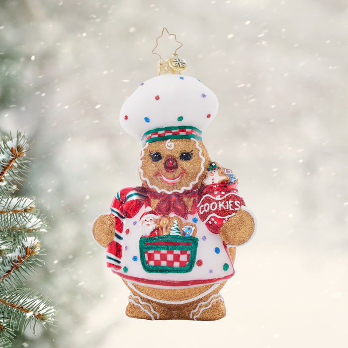 Front image - Sugary Chef - (Gingerbread ornament) - Golden gingerbread man in a chef suit