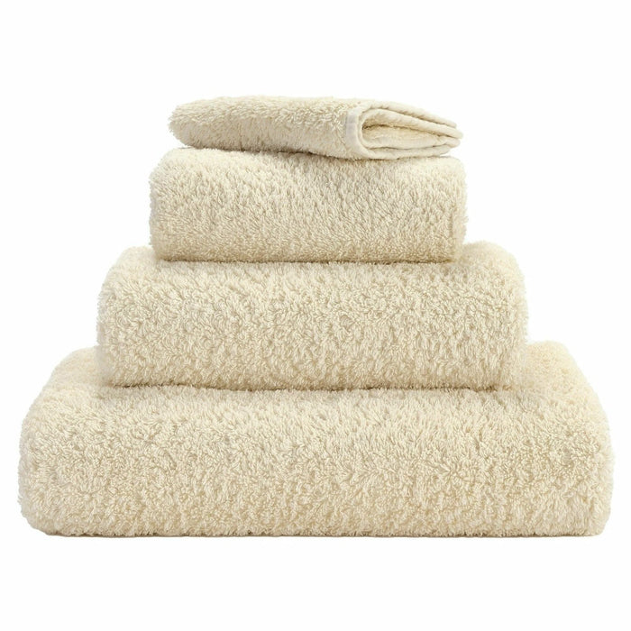 101 Ecru / Bath Towel (28 x 54" | 70 x 140 cm)
