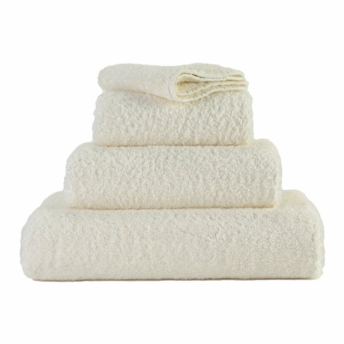 103 Ivory / Bath Towel (28 x 54" | 70 x 140 cm)