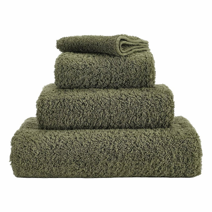 275 Khaki / Bath Towel (28 x 54" | 70 x 140 cm)