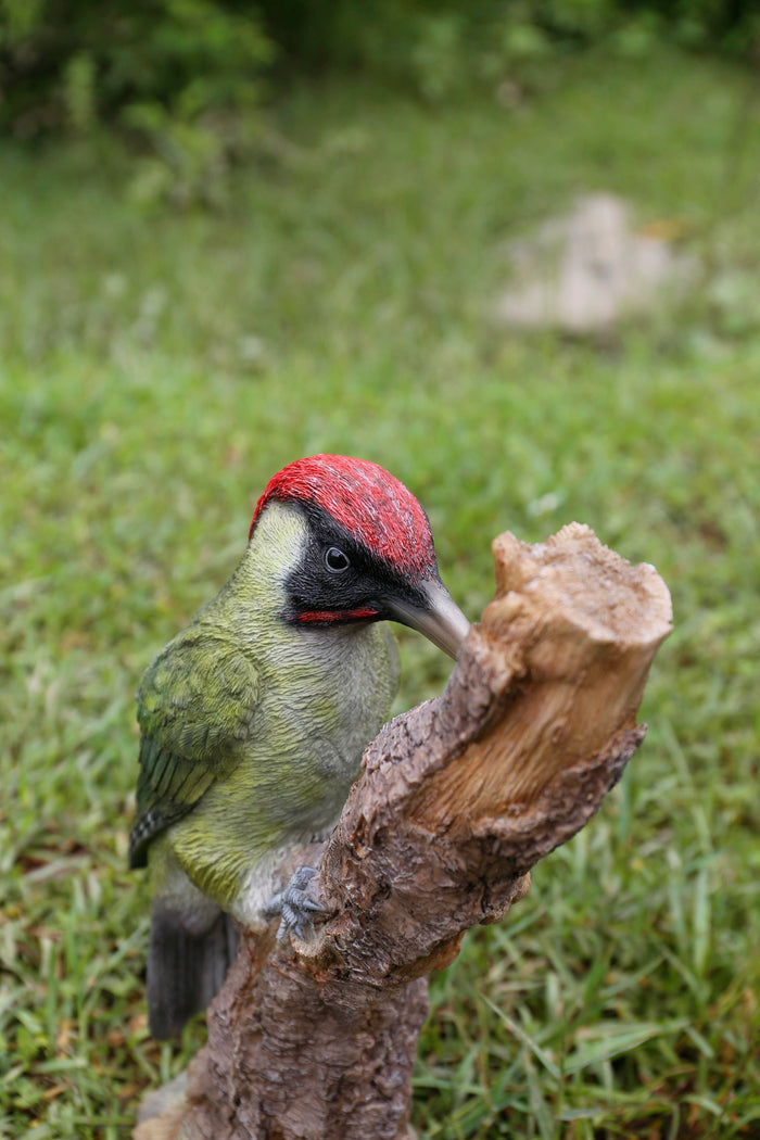 Woodpecker On Stump Statue Hi-Line Gift Ltd.